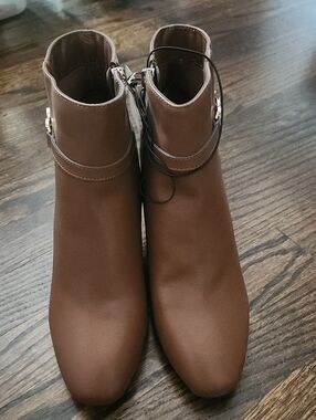 Liz Claiborne Chocolate Brown Ankle Booties with Side Strap